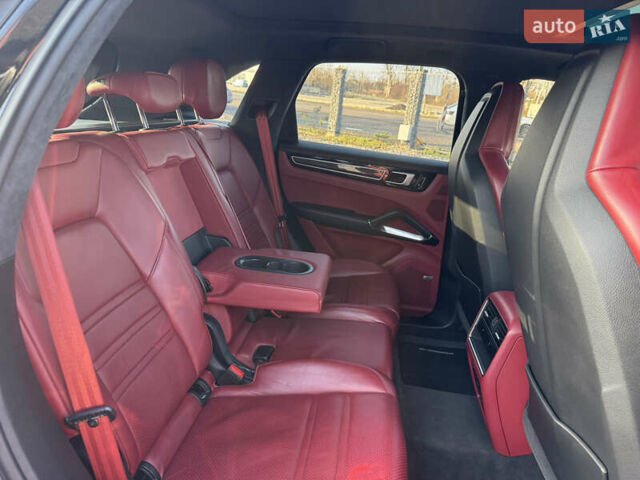 Черный Порше Каен, объемом двигателя 4 л и пробегом 120 тыс. км за 87700 $, фото 25 на Automoto.ua