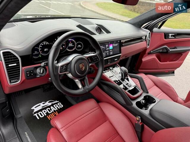 Черный Порше Каен, объемом двигателя 3 л и пробегом 44 тыс. км за 72500 $, фото 67 на Automoto.ua