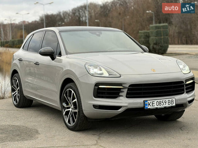 Черный Порше Каен, объемом двигателя 3 л и пробегом 66 тыс. км за 57500 $, фото 1 на Automoto.ua