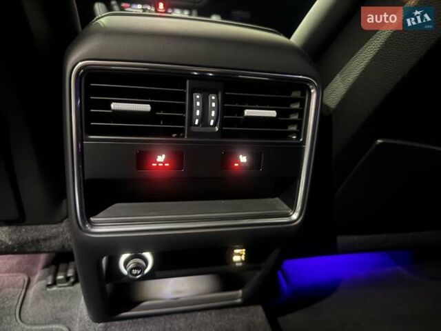 Черный Порше Каен, объемом двигателя 3 л и пробегом 32 тыс. км за 69900 $, фото 85 на Automoto.ua