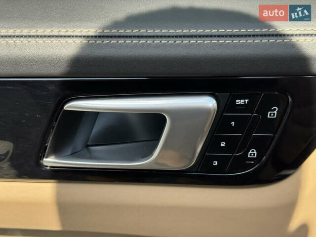 Чорний Порше Cayenne, об'ємом двигуна 2.89 л та пробігом 100 тис. км за 85000 $, фото 33 на Automoto.ua