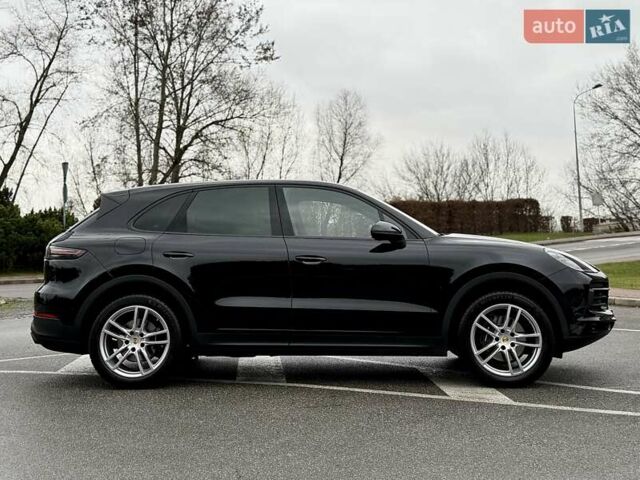 Черный Порше Каен, объемом двигателя 3 л и пробегом 44 тыс. км за 72500 $, фото 18 на Automoto.ua