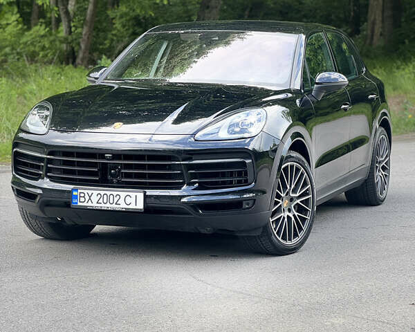 Чорний Порше Cayenne, об'ємом двигуна 2.89 л та пробігом 130 тис. км за 75000 $, фото 1 на Automoto.ua