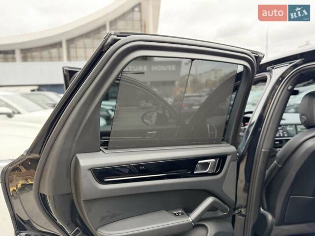 Черный Порше Каен, объемом двигателя 3 л и пробегом 106 тыс. км за 47500 $, фото 21 на Automoto.ua