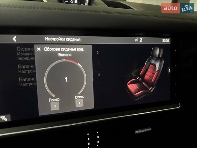 Черный Порше Каен, объемом двигателя 3 л и пробегом 32 тыс. км за 69900 $, фото 136 на Automoto.ua