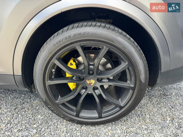 Чорний Порше Cayenne, об'ємом двигуна 2.89 л та пробігом 100 тис. км за 85000 $, фото 56 на Automoto.ua