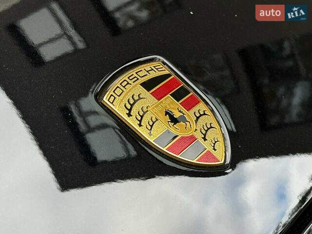 Черный Порше Каен, объемом двигателя 3 л и пробегом 40 тыс. км за 75000 $, фото 8 на Automoto.ua