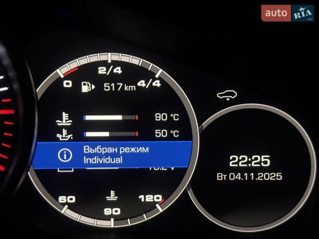 Черный Порше Каен, объемом двигателя 3 л и пробегом 32 тыс. км за 69900 $, фото 143 на Automoto.ua