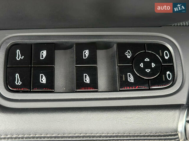 Черный Порше Каен, объемом двигателя 4 л и пробегом 89 тыс. км за 84500 $, фото 36 на Automoto.ua