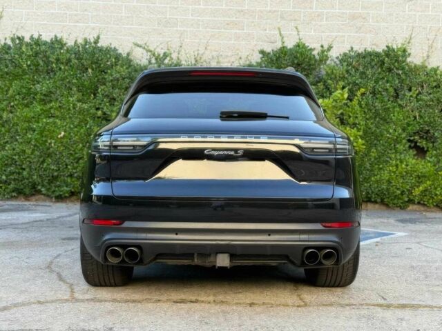 Чорний Порше Cayenne, об'ємом двигуна 2.9 л та пробігом 49 тис. км за 37800 $, фото 4 на Automoto.ua
