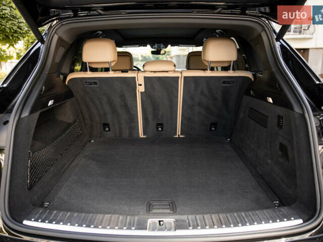 Чорний Порше Cayenne, об'ємом двигуна 3 л та пробігом 74 тис. км за 58000 $, фото 21 на Automoto.ua