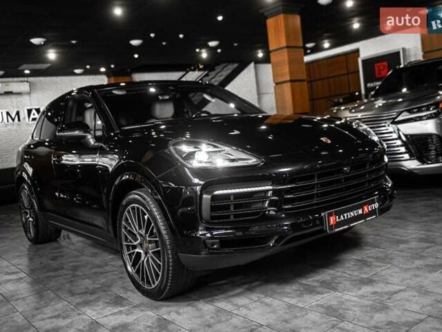 Чорний Порше Cayenne, об'ємом двигуна 3 л та пробігом 82 тис. км за 59999 $, фото 3 на Automoto.ua