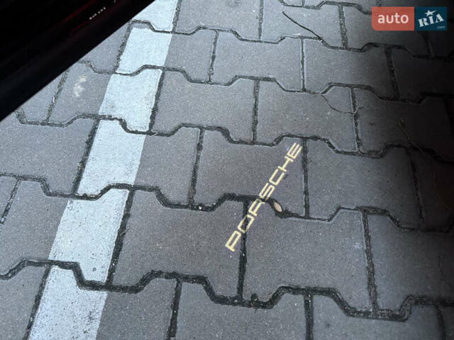Чорний Порше Cayenne, об'ємом двигуна 4 л та пробігом 88 тис. км за 98800 $, фото 60 на Automoto.ua