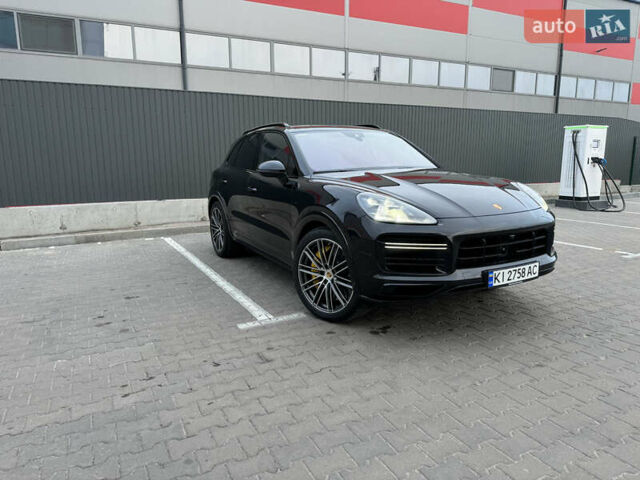 Чорний Порше Cayenne, об'ємом двигуна 4 л та пробігом 88 тис. км за 98800 $, фото 3 на Automoto.ua