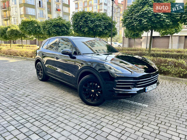 Чорний Порше Cayenne, об'ємом двигуна 3 л та пробігом 73 тис. км за 55000 $, фото 1 на Automoto.ua