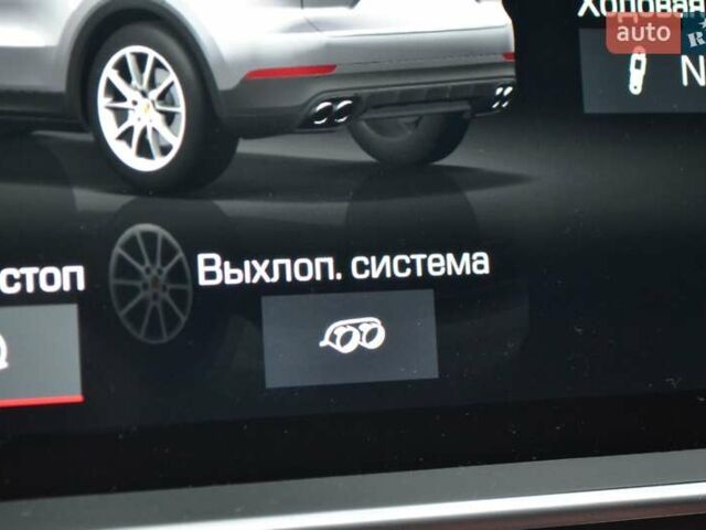 Черный Порше Каен, объемом двигателя 2.89 л и пробегом 86 тыс. км за 79700 $, фото 13 на Automoto.ua