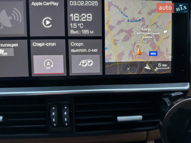 Чорний Порше Cayenne, об'ємом двигуна 4 л та пробігом 88 тис. км за 98800 $, фото 38 на Automoto.ua