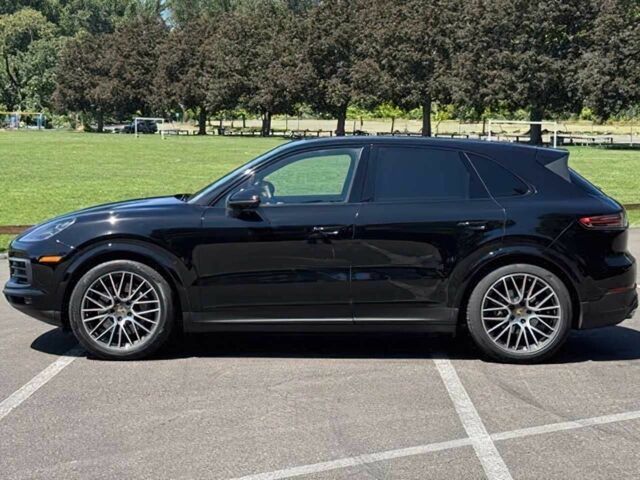 Чорний Порше Cayenne, об'ємом двигуна 2.9 л та пробігом 41 тис. км за 26000 $, фото 3 на Automoto.ua