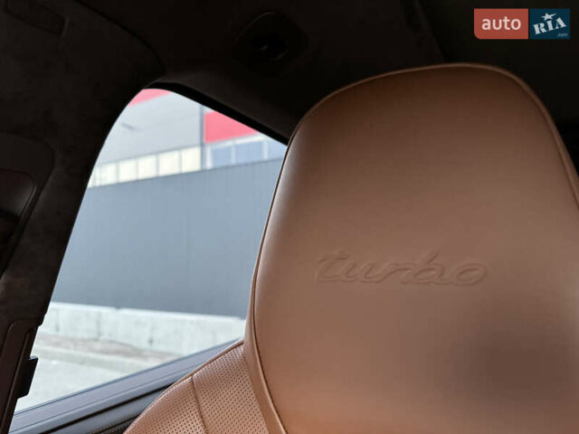 Чорний Порше Cayenne, об'ємом двигуна 4 л та пробігом 88 тис. км за 98800 $, фото 51 на Automoto.ua