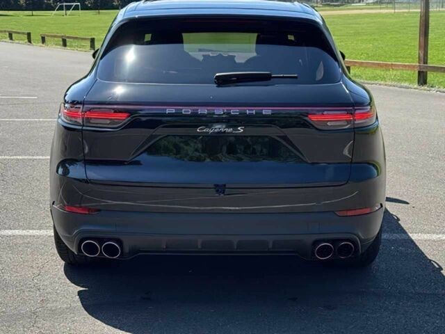 Чорний Порше Cayenne, об'ємом двигуна 2.9 л та пробігом 41 тис. км за 26000 $, фото 5 на Automoto.ua