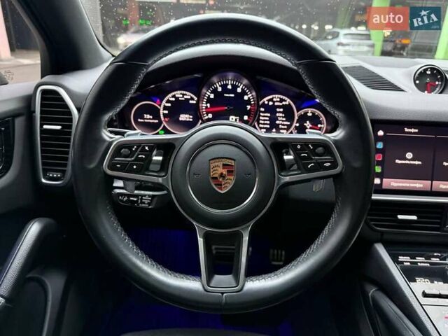 Чорний Порше Cayenne, об'ємом двигуна 2.89 л та пробігом 60 тис. км за 72990 $, фото 21 на Automoto.ua