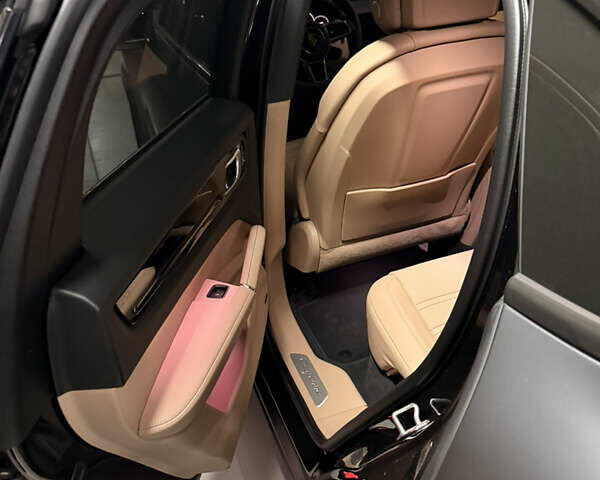 Чорний Порше Cayenne, об'ємом двигуна 3 л та пробігом 1 тис. км за 117500 $, фото 5 на Automoto.ua