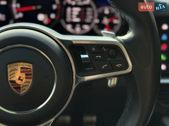 Чорний Порше Cayenne, об'ємом двигуна 2.9 л та пробігом 60 тис. км за 73500 $, фото 19 на Automoto.ua