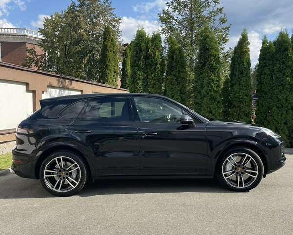 Чорний Порше Cayenne, об'ємом двигуна 4 л та пробігом 79 тис. км за 115000 $, фото 11 на Automoto.ua