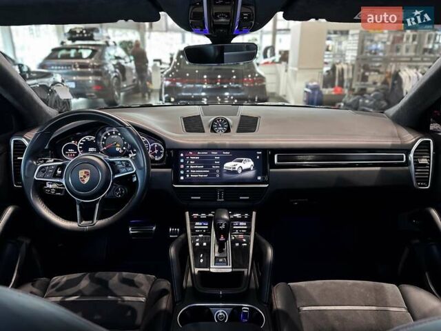 Черный Порше Каен, объемом двигателя 4 л и пробегом 34 тыс. км за 95000 $, фото 26 на Automoto.ua