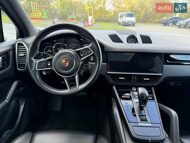 Порше Cayenne 2021 у Львові на Automoto.ua Чорний Порше Cayenne, об'ємом двигуна 3 л та пробігом 102 тис. км за 69500 $, фото 8 на Automoto.ua