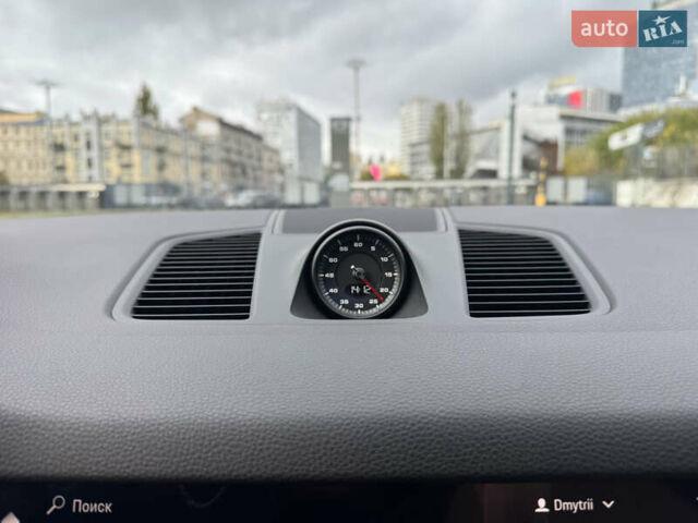 Черный Порше Каен, объемом двигателя 3 л и пробегом 35 тыс. км за 81999 $, фото 17 на Automoto.ua