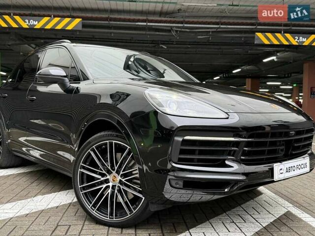Чорний Порше Cayenne, об'ємом двигуна 2.89 л та пробігом 60 тис. км за 72990 $, фото 1 на Automoto.ua
