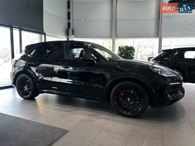 Черный Порше Каен, объемом двигателя 4 л и пробегом 34 тыс. км за 95000 $, фото 3 на Automoto.ua