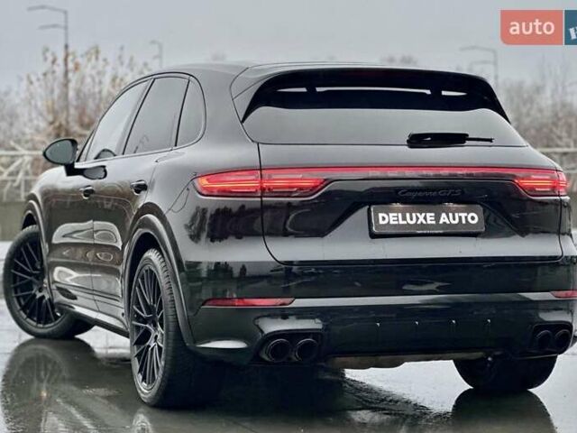 Черный Порше Каен, объемом двигателя 4 л и пробегом 57 тыс. км за 109900 $, фото 32 на Automoto.ua