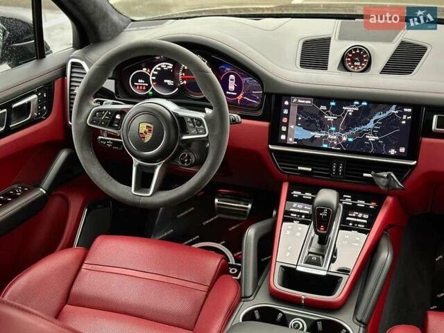 Черный Порше Каен, объемом двигателя 4 л и пробегом 57 тыс. км за 109900 $, фото 79 на Automoto.ua