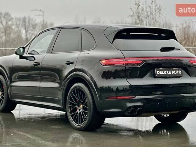 Черный Порше Каен, объемом двигателя 4 л и пробегом 57 тыс. км за 109900 $, фото 24 на Automoto.ua