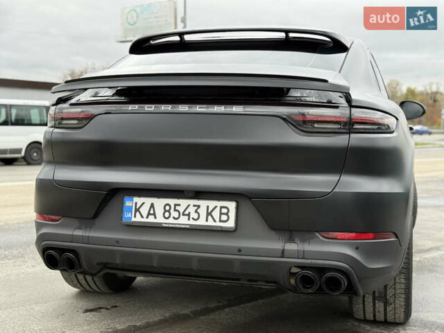 Порше Cayenne 2022 у Києві на Automoto.ua Чорний Порше Cayenne, об'ємом двигуна 3 л та пробігом 50 тис. км за 92000 $, фото 5 на Automoto.ua
