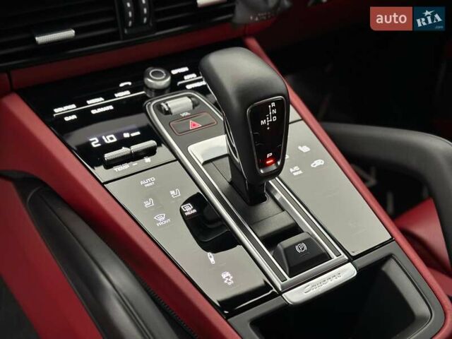 Черный Порше Каен, объемом двигателя 4 л и пробегом 57 тыс. км за 109900 $, фото 86 на Automoto.ua