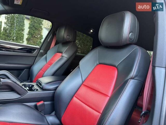 Черный Порше Каен, объемом двигателя 3 л и пробегом 105 тыс. км за 67000 $, фото 24 на Automoto.ua