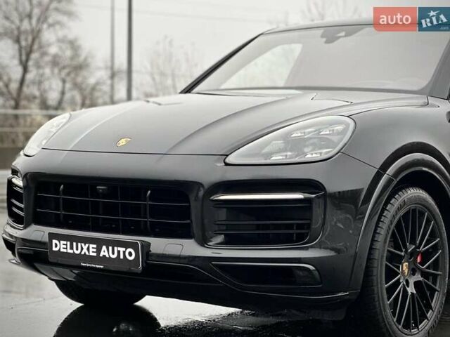 Черный Порше Каен, объемом двигателя 4 л и пробегом 57 тыс. км за 109900 $, фото 7 на Automoto.ua