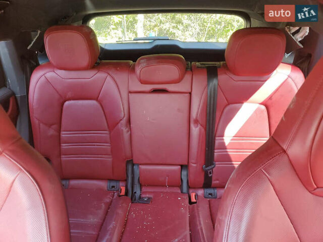 Чорний Порше Cayenne, об'ємом двигуна 3 л та пробігом 36 тис. км за 30000 $, фото 9 на Automoto.ua