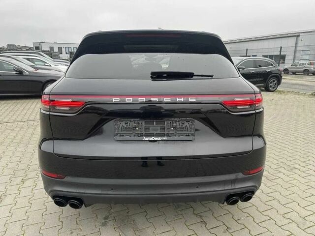 Чорний Порше Cayenne, об'ємом двигуна 3 л та пробігом 23 тис. км за 47900 $, фото 2 на Automoto.ua
