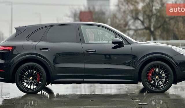 Черный Порше Каен, объемом двигателя 4 л и пробегом 57 тыс. км за 109900 $, фото 26 на Automoto.ua