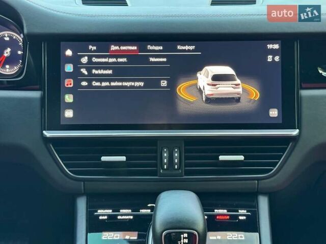 Черный Порше Каен, объемом двигателя 3 л и пробегом 105 тыс. км за 67000 $, фото 32 на Automoto.ua