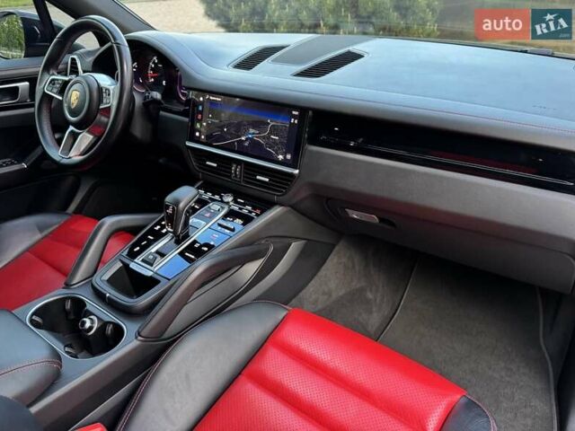 Черный Порше Каен, объемом двигателя 3 л и пробегом 105 тыс. км за 67000 $, фото 25 на Automoto.ua