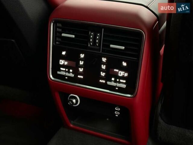 Черный Порше Каен, объемом двигателя 4 л и пробегом 57 тыс. км за 109900 $, фото 73 на Automoto.ua