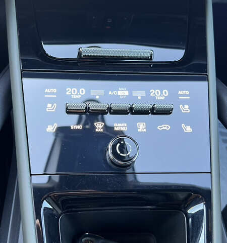 Чорний Порше Cayenne, об'ємом двигуна 3 л та пробігом 86 тис. км за 109999 $, фото 22 на Automoto.ua