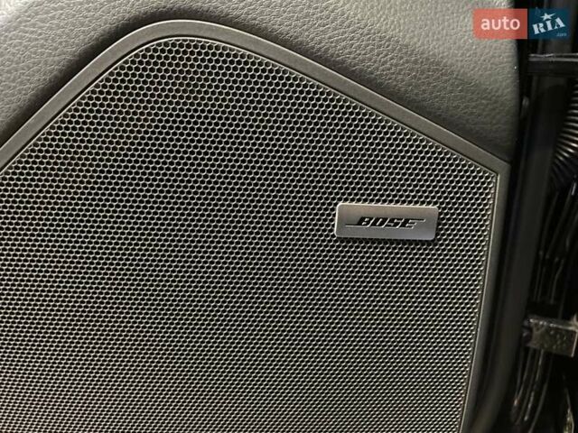 Чорний Порше Cayenne, об'ємом двигуна 3 л та пробігом 64 тис. км за 101020 $, фото 56 на Automoto.ua