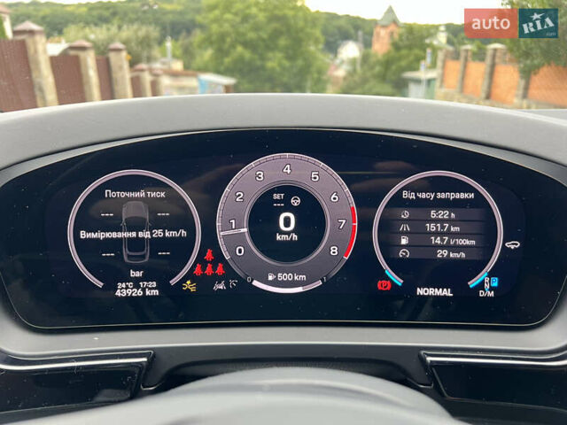Чорний Порше Cayenne, об'ємом двигуна 3 л та пробігом 44 тис. км за 125000 $, фото 47 на Automoto.ua