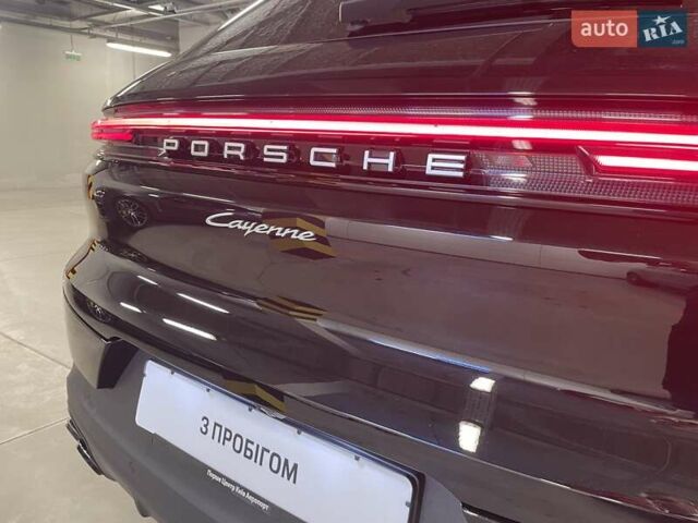 Чорний Порше Cayenne, об'ємом двигуна 3 л та пробігом 64 тис. км за 110388 $, фото 13 на Automoto.ua